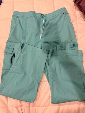 Mint Green Medical Scrub Cargo Pants
